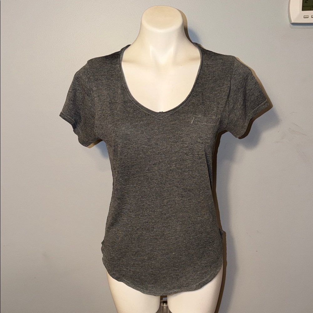 We the Free Ladies Short Sleeve Heathered Gray Oversized pocket t-shirt.